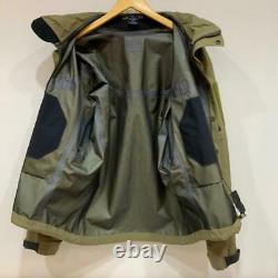 ARC'TERYX LEAF GEN1 ALPHA Jacket Hooded Beige Ful-zip Size M good condition