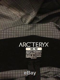 ArcTeryx Alpha SV Mens Black Medium Jacket NWT, Made In Canada, MSRP $750 NR
