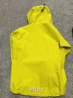Arc'teryx Alpha FL Jacket Men's Size Medium New With Tags Color- Lichen