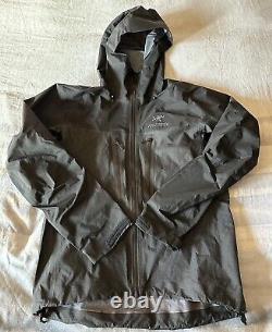 Arc'teryx Alpha Jacket Black Men's Medium Like New WOT