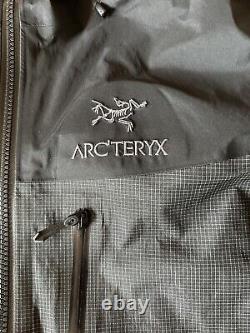 Arc'teryx Alpha Jacket Black Men's Medium Like New WOT