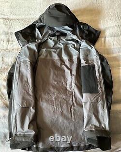 Arc'teryx Alpha Jacket Black Men's Medium Like New WOT