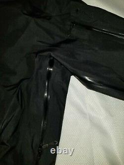 Arc'teryx Alpha SV Jacket Men's Medium 24K Black 25681 New with Tags