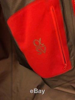 Arc'teryx Alpha SV Jacket Men's Red Medium