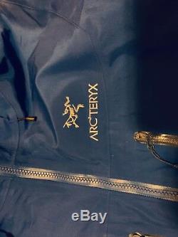 Arc'teryx Alpha SV Jacket Mens Medium Color Stellar NWOT