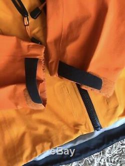 Arc'teryx Alpha-sv Jacket Gore-tex Made In Canada Yam $650rp