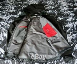 Arc'teryx Men's Alpha SV Jacket Medium Black in Perfect Condition
