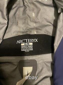 Arc'teryx Mens Alpha SV Made in Canada