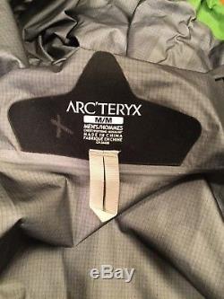 Arcteryx Alpha AR GREEN GoreTex Pro Jacket Men's MEDIUM