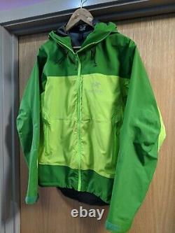 Arcteryx Alpha Comp Medium Green Rain Jacket Good Condition