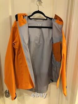 Arcteryx Alpha FL Jacket Mens Medium (Orange)