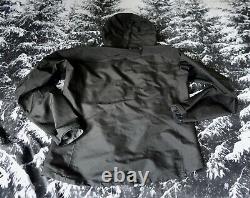 Arcteryx Alpha SV Gore-Tex Pro Shell Jacket Med Black Mens in Pristine Condition
