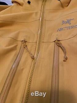 Arcteryx Alpha SV Jacket Gore-Tex pro 3L Hard shell Womens Medium M Yellow
