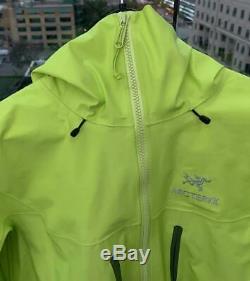 Arcteryx Alpha SV Jacket Womens Size M Color Titanite $750.00 CDN