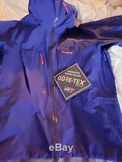 Arcteryx Alpha SV Mens Pro Shell Jacket Dark Olympus Color Medium