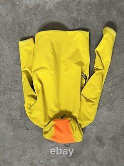 Arcteryx Alpine Guide Alpha Jacket Medium Professional