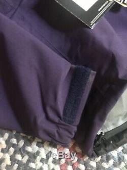 Arcteryx Gore-Tex Pro Alpha SV Jacket, Medium, Roxo Purple With Tags