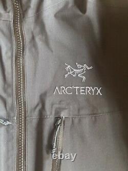 Arcteryx fission sv Gore Tex first generation Alpha SV Style zips Rare Model