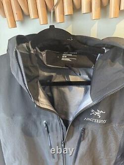 Brand New ARCTERYX Alpha Jacket Men's Size Goretex shell Medium M