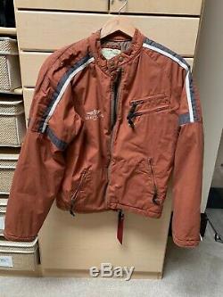 Breitling jacket medium. Rare find, only given to premiere Breitling customers