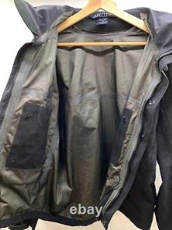 Medium ARCTERYX LEAF Alpha Gen 1 Black 3161 Gore Tex Jacket