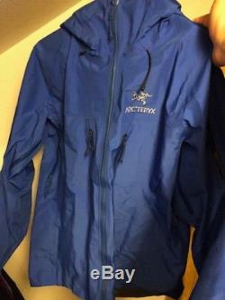 NEW Arc'teryx Alpha SV Jacket Men's Medium Rigel Blue Gore Tex Pro Shell