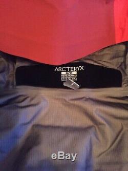NWT Arcteryx Alpha AR-Tex Pro Shell Jacket Mens Medium Magma New Rate Sold Out