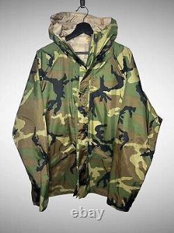 Oldgen Alpha Industries Reversible Woodland/Desert Camo Rare Windbreaker USGI