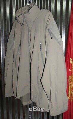 Patagonia Alpha Grey Medium Regular Soft Shell Level 5 Combat Jacket L5 PCU