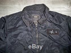 Vintage Alpha Industries Flight Black Nylon Bomber Jacket Coat Men's Size Medium
