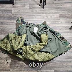 Vintage Alpha Military Cold Weather Field Jacket with Liner Green Camouflaged Sz M