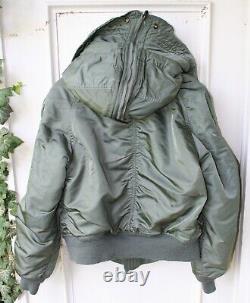 Vintage Military 1982 Alpha Industries Flyer's Heavy Hooded Parka Sz Medium EUC