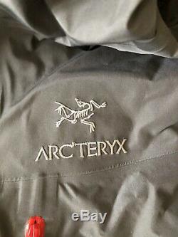 Arc'teryx Alpha Sv Gore-tex Pro Jacket / Mens Medium / Pilote / Tn-o