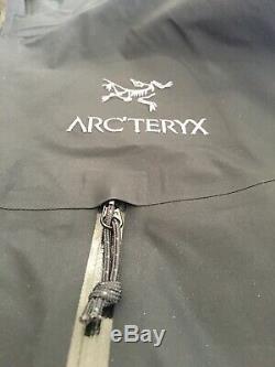 Arcteryx Alpha Lt Veste Gore-tex Pro Noir Taille Moyenne Fabriqué Au Canada
