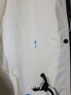 Collection limitée Evisu Kuro x Alpha Industries M65 Field Coat Blanc Taille S-M Neuf avec étiquette