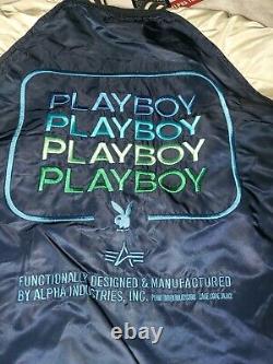 VESTE BOMBER MULTI STACK PLAYBOY taille M, collaboration Alpha Industries X Playboy