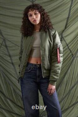 Veste bomber réversible Urban Outfitters x Alpha Industries MA-1 en sauge taille moyenne