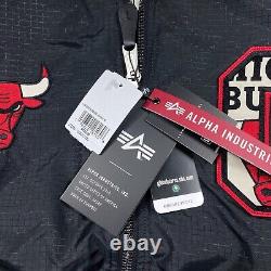 Veste réversible 100% authentique Chicago Bulls x New Era x Alpha taille M pour hommes